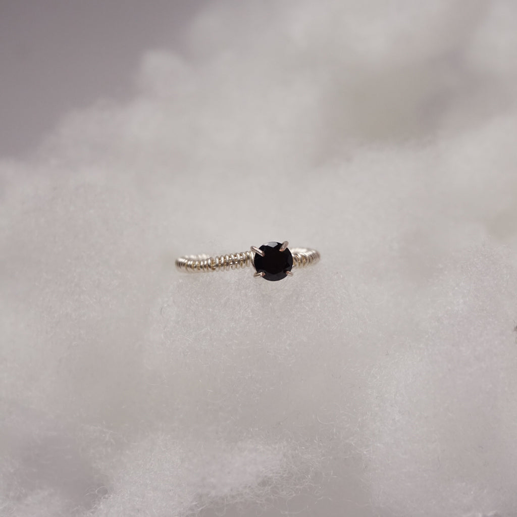 “Tourmaline” – pierścionek z turmalinem