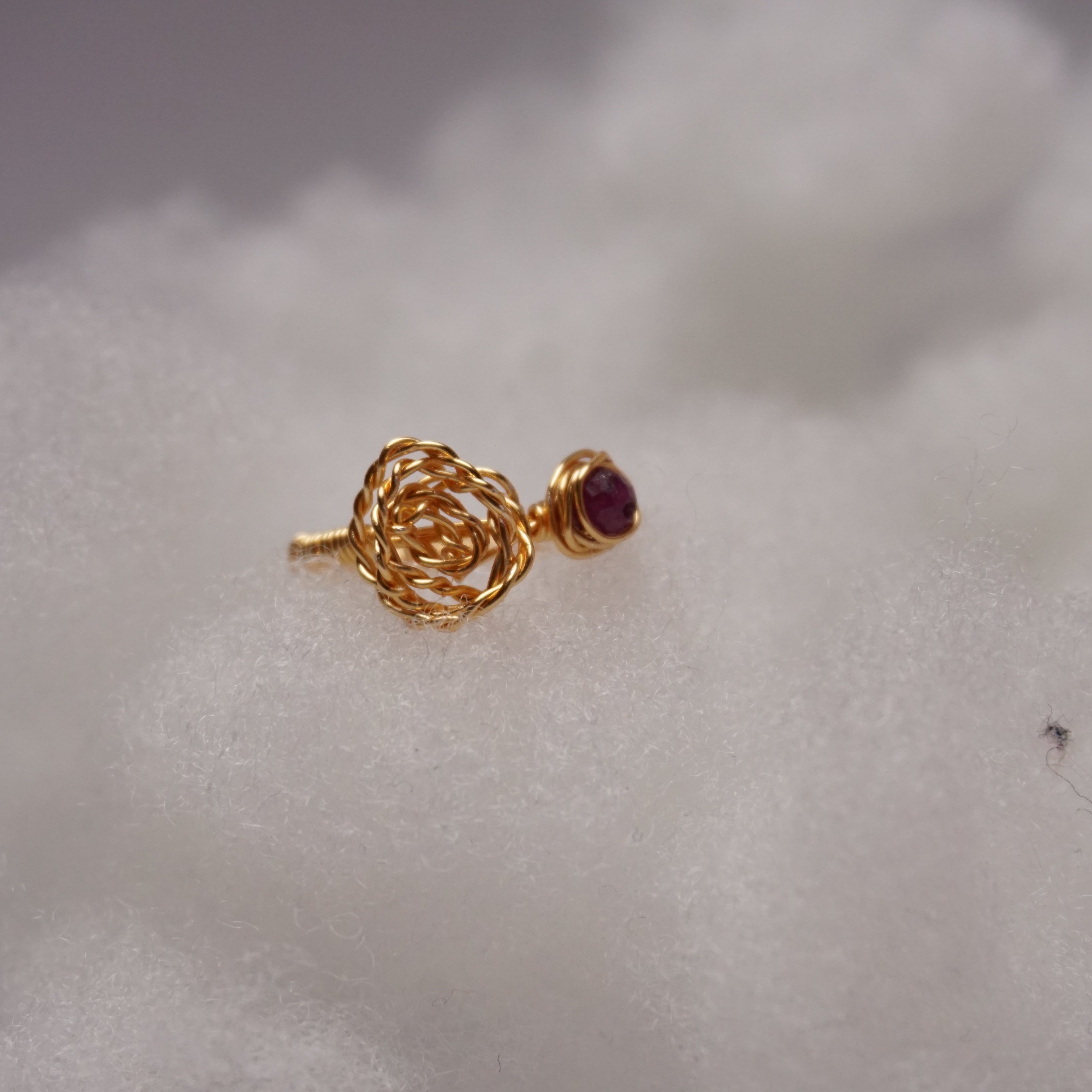 Pierścionek ,,ROSA'' Rubin