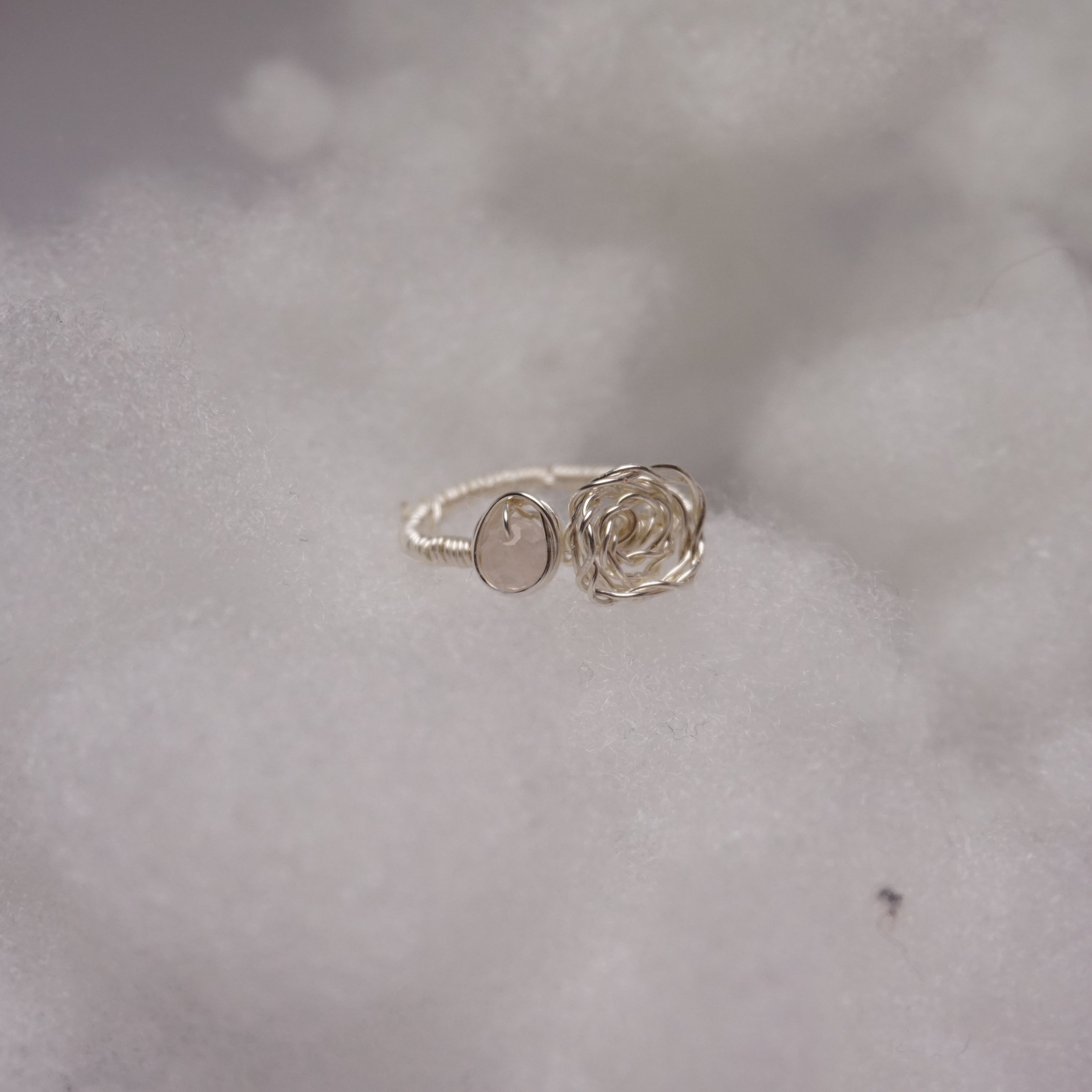 Pierścionek ,,ROSA'' Kryształ Górski