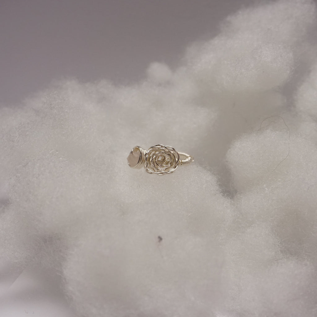 Pierścionek ,,ROSA'' Kryształ Górski