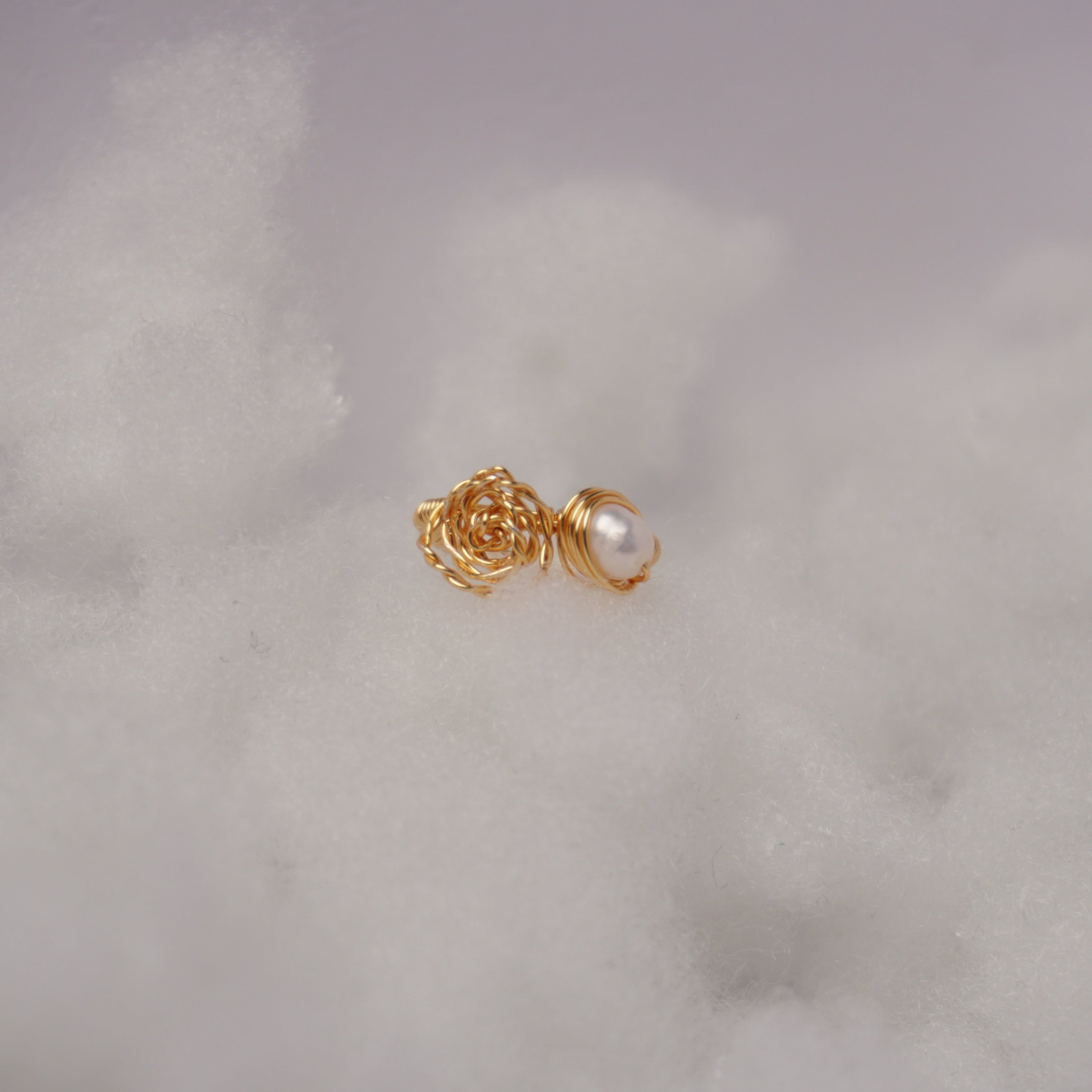 Pierścionek ,,ROSA'' Perła