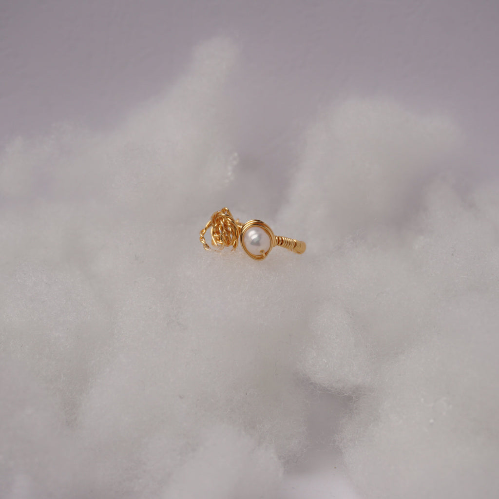 Pierścionek ,,ROSA'' Perła