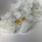 Złote Kolczyki Sztyfty "Golden Sun" – Handmade z Cytrynem